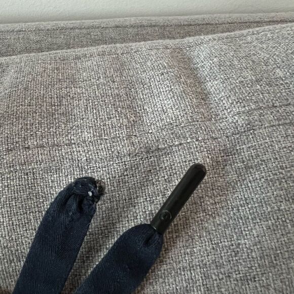 Lululemon Joggers - Picture 5 of 5